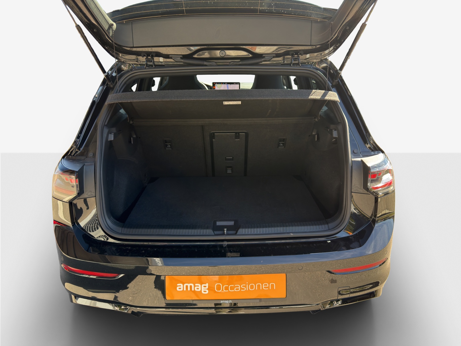 VW Golf 2.0 TSI R-Line DSG 4 Motion-image-12