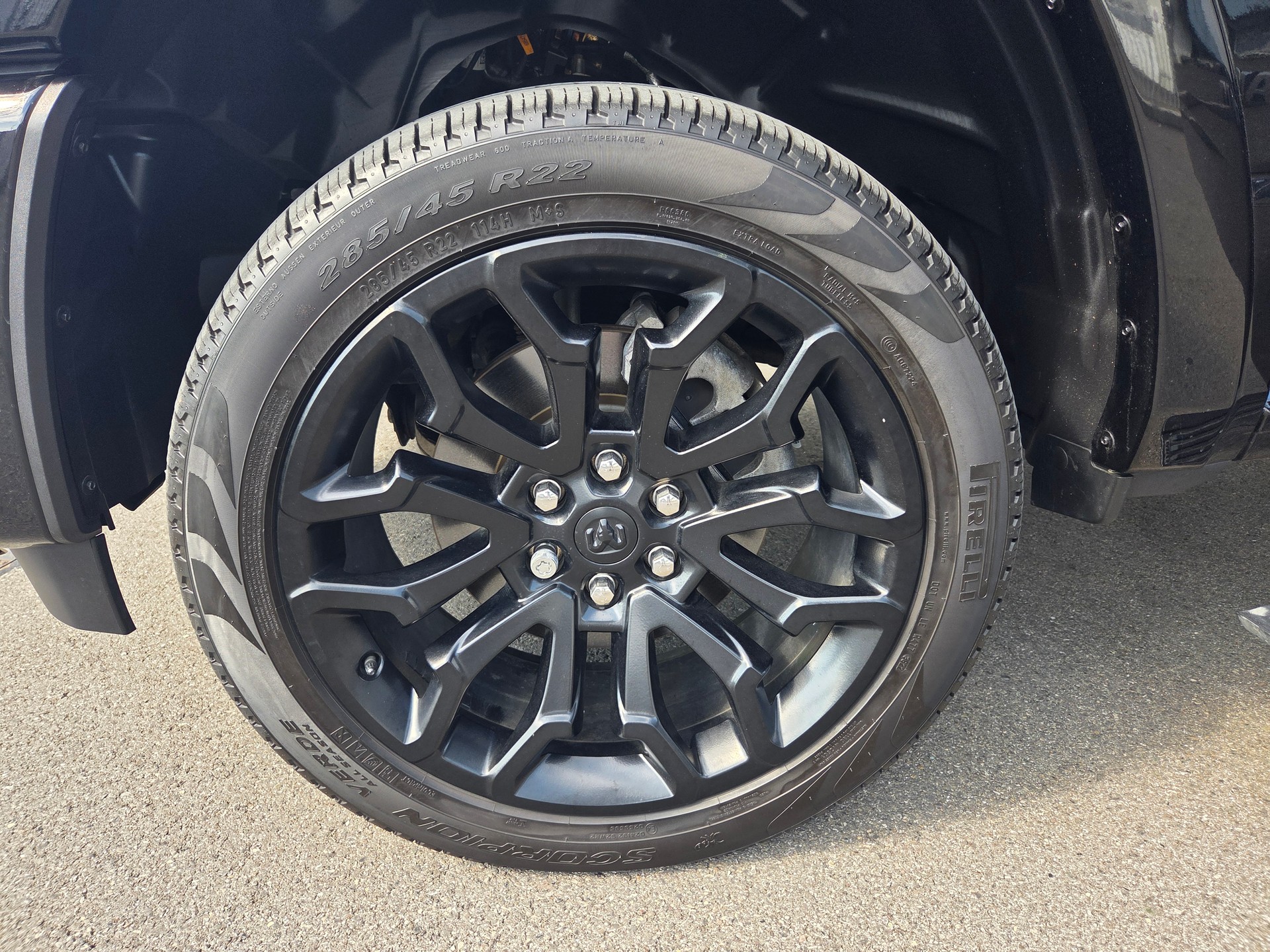 DODGE Ram 1500 3.0 I6 Hurricane Limited Night Edition 548 PS / 3.5T AHK-image-21