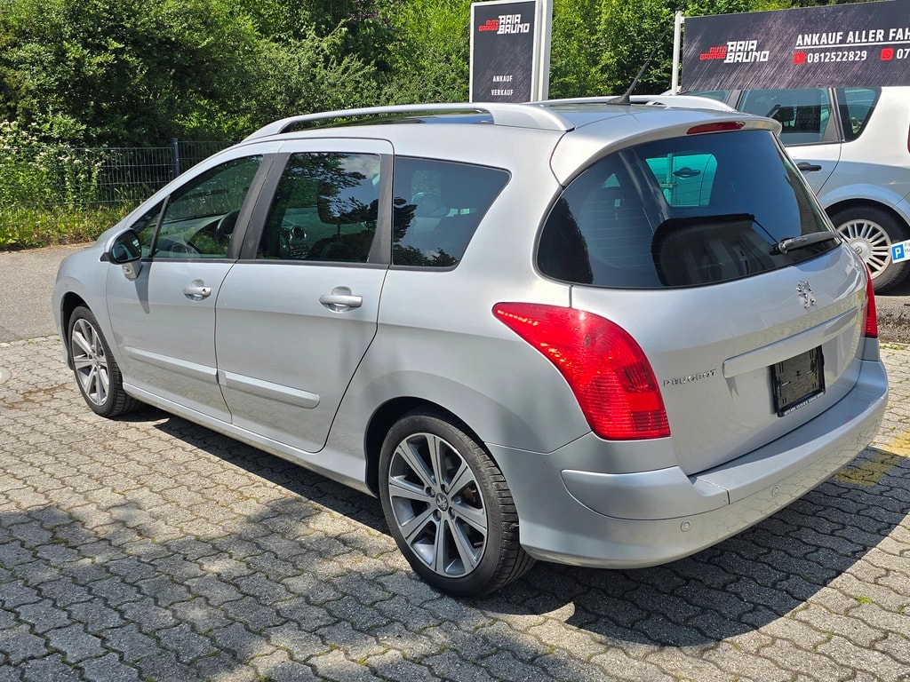 PEUGEOT 308 SW 1.6 16V Turbo Sport Pack Automatic-image-5