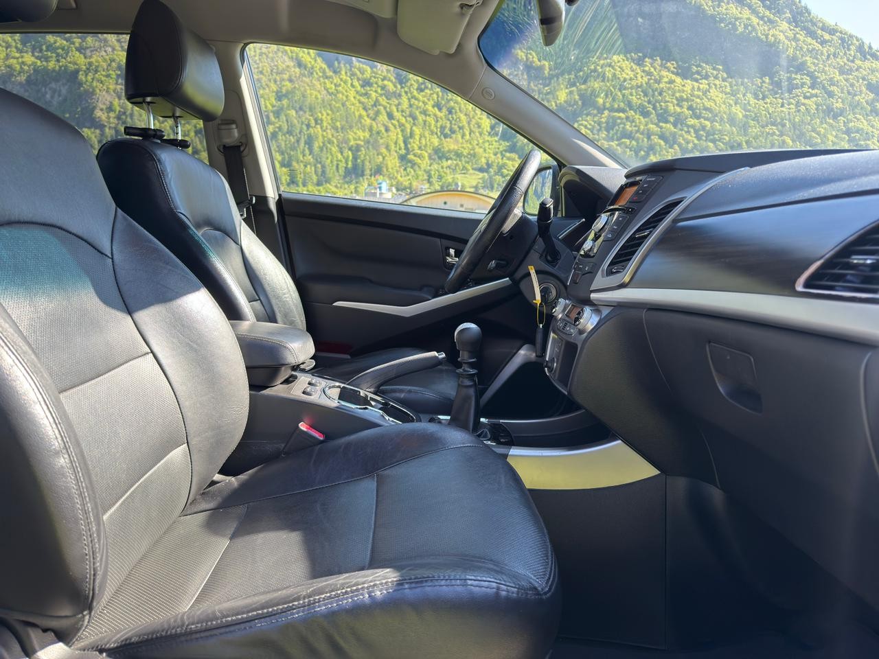 KGM-SsangYong Korando 2.0 e-XDi Sapphire e3-LowE 4WD-image-6