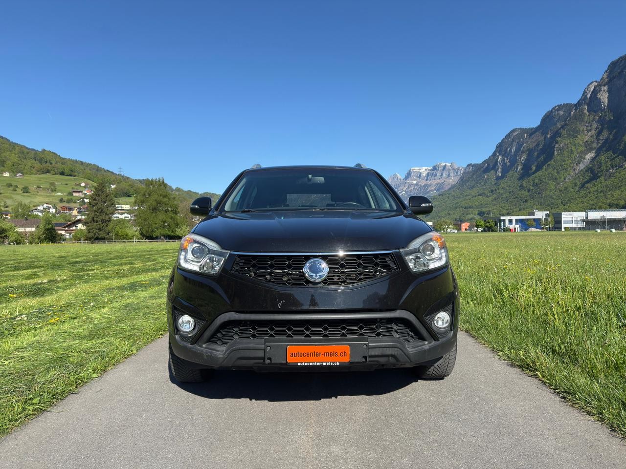 KGM-SsangYong Korando 2.0 e-XDi Sapphire e3-LowE 4WD-image-1