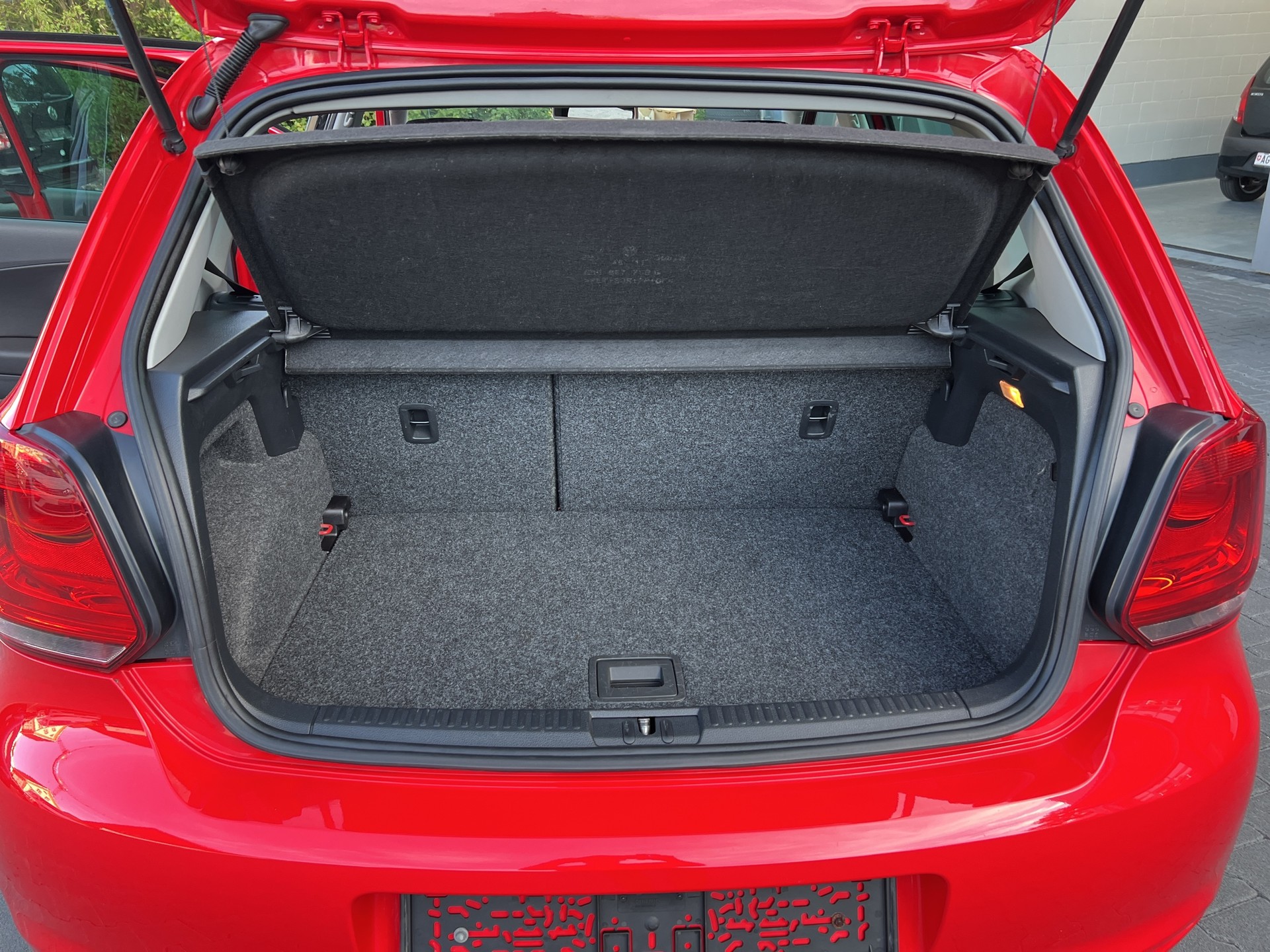 VW Polo 1.2 TSI Comfortline-image-8