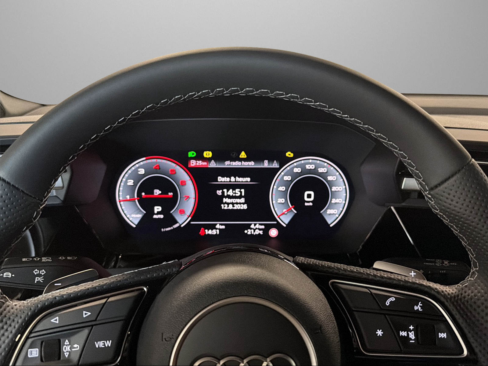 AUDI A3 Sportback TFSI 150 kW quattro S line S tronic-image-8