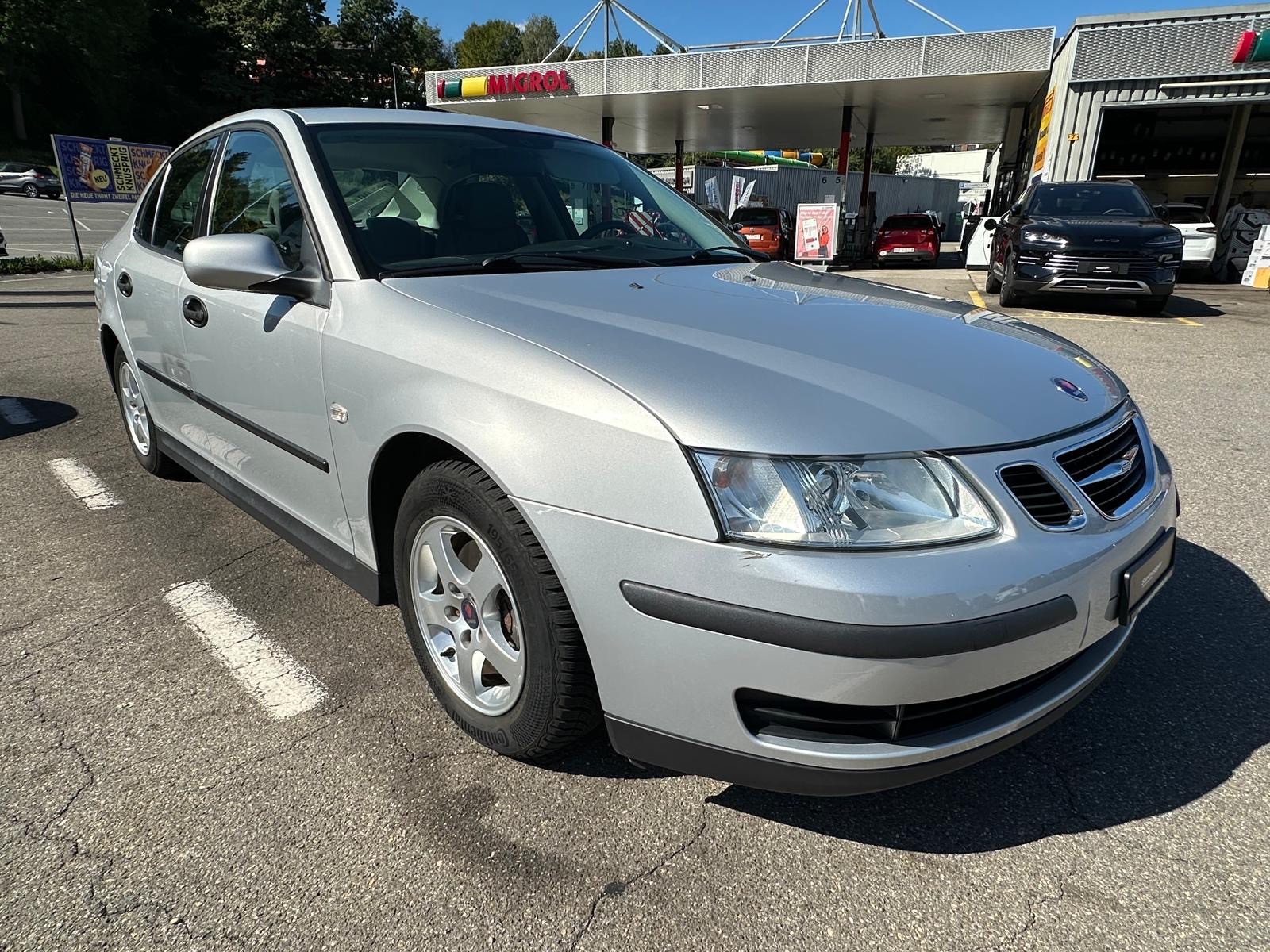 SAAB 9-3 2.0t Linear-image-0