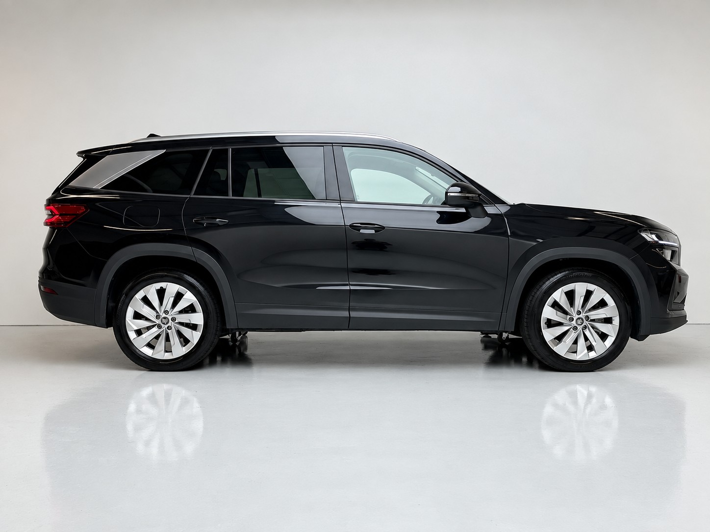 SKODA Kodiaq 2.0 TDI Selection-image-6