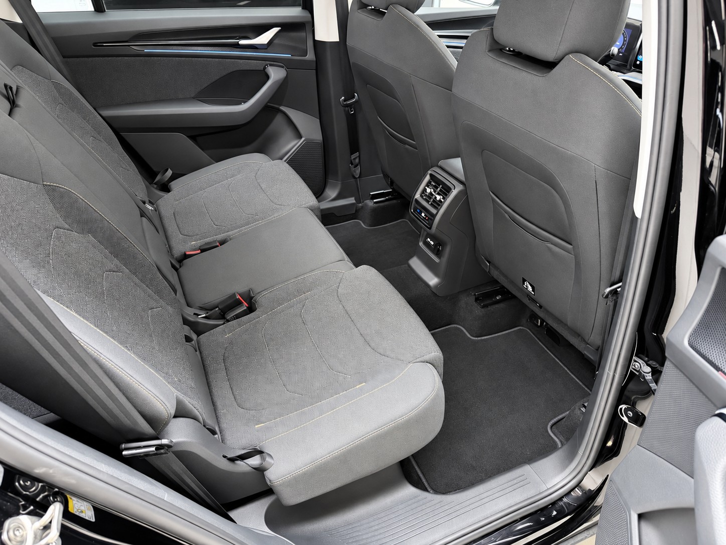 SKODA Kodiaq 2.0 TDI Selection-image-18