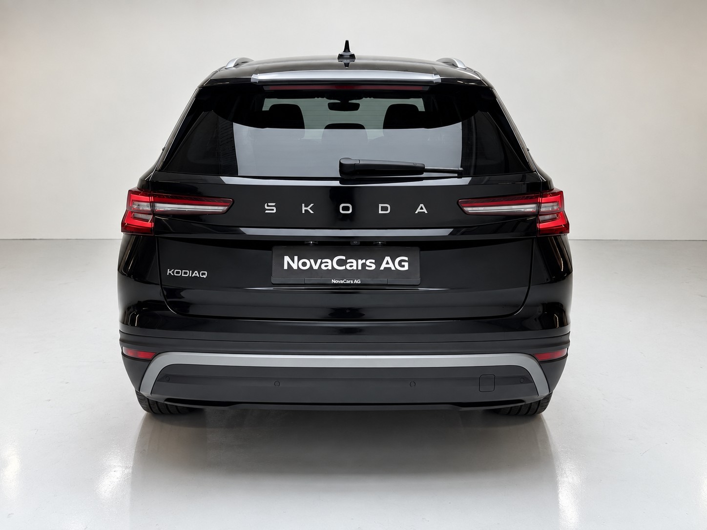 SKODA Kodiaq 2.0 TDI Selection 4x4-showroom-element-3