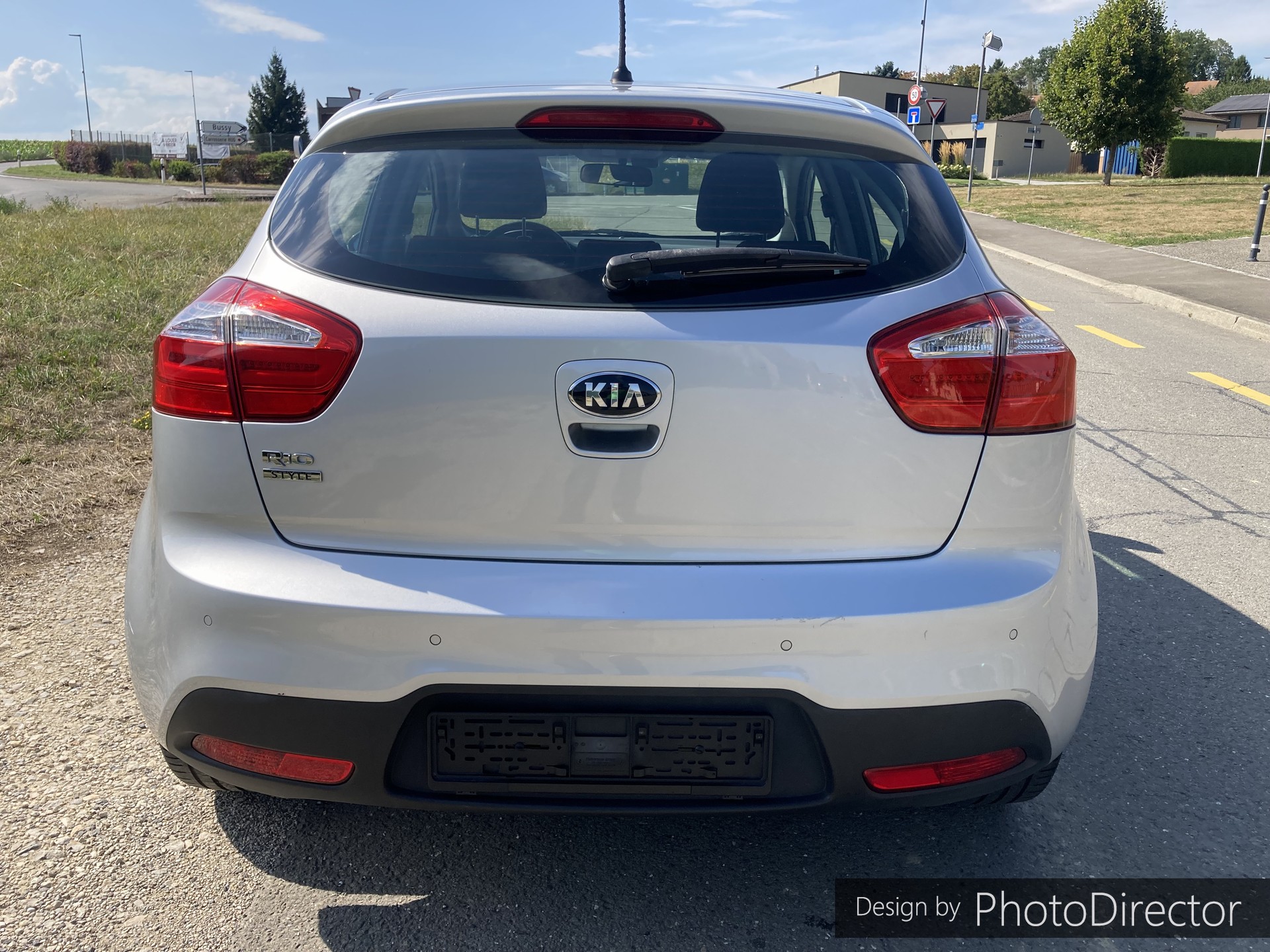 KIA Rio 1.4 CVVT Style Automatic-image-12