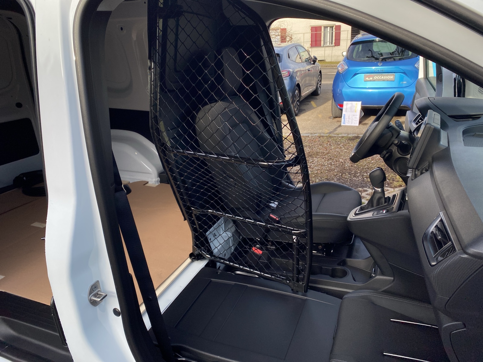 RENAULT Kangoo Van E-Tech Electric EV45 22kW Extra Demo-image-8
