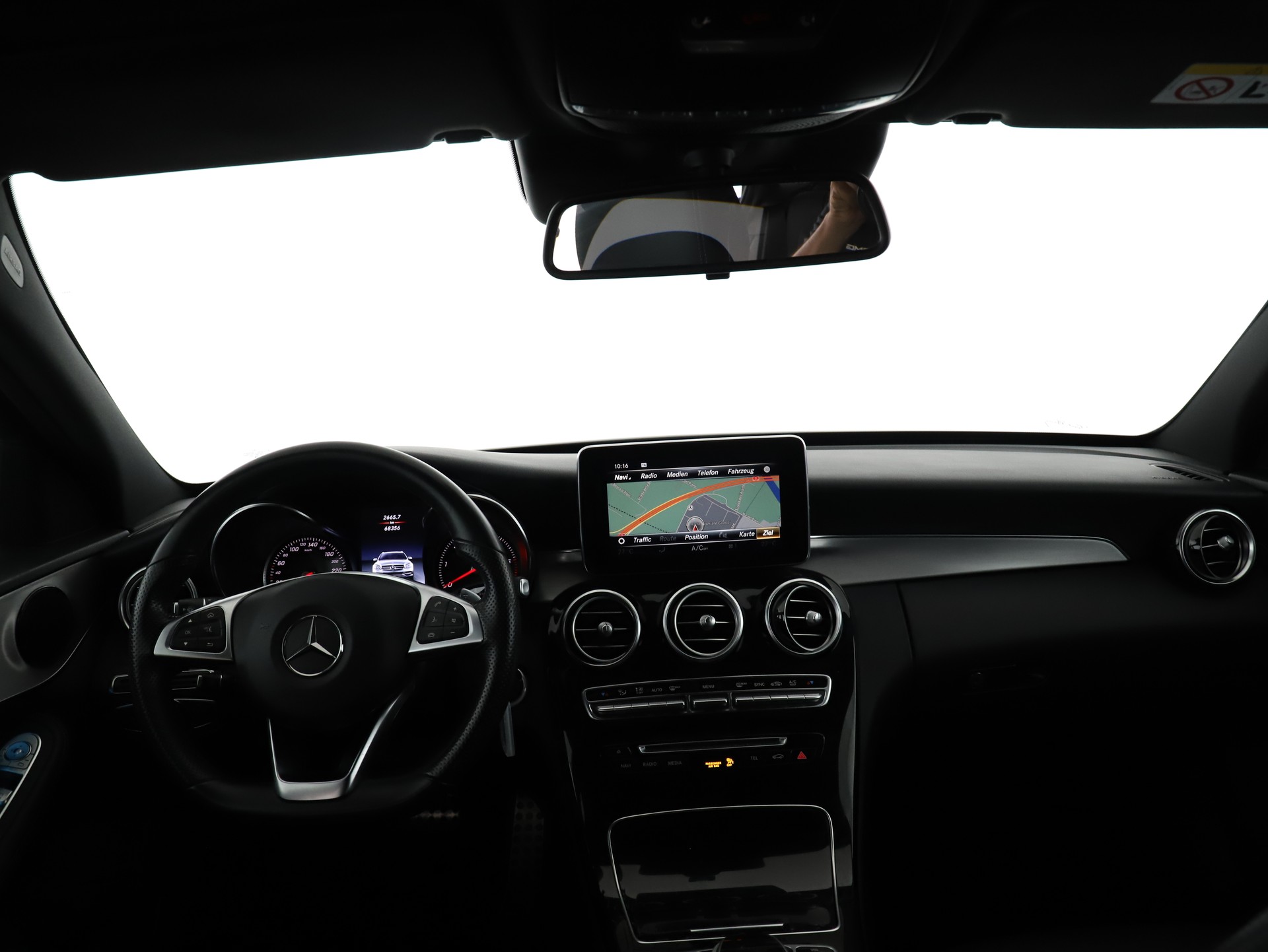 MERCEDES-BENZ C 250 d AMG Line 4M-image-11