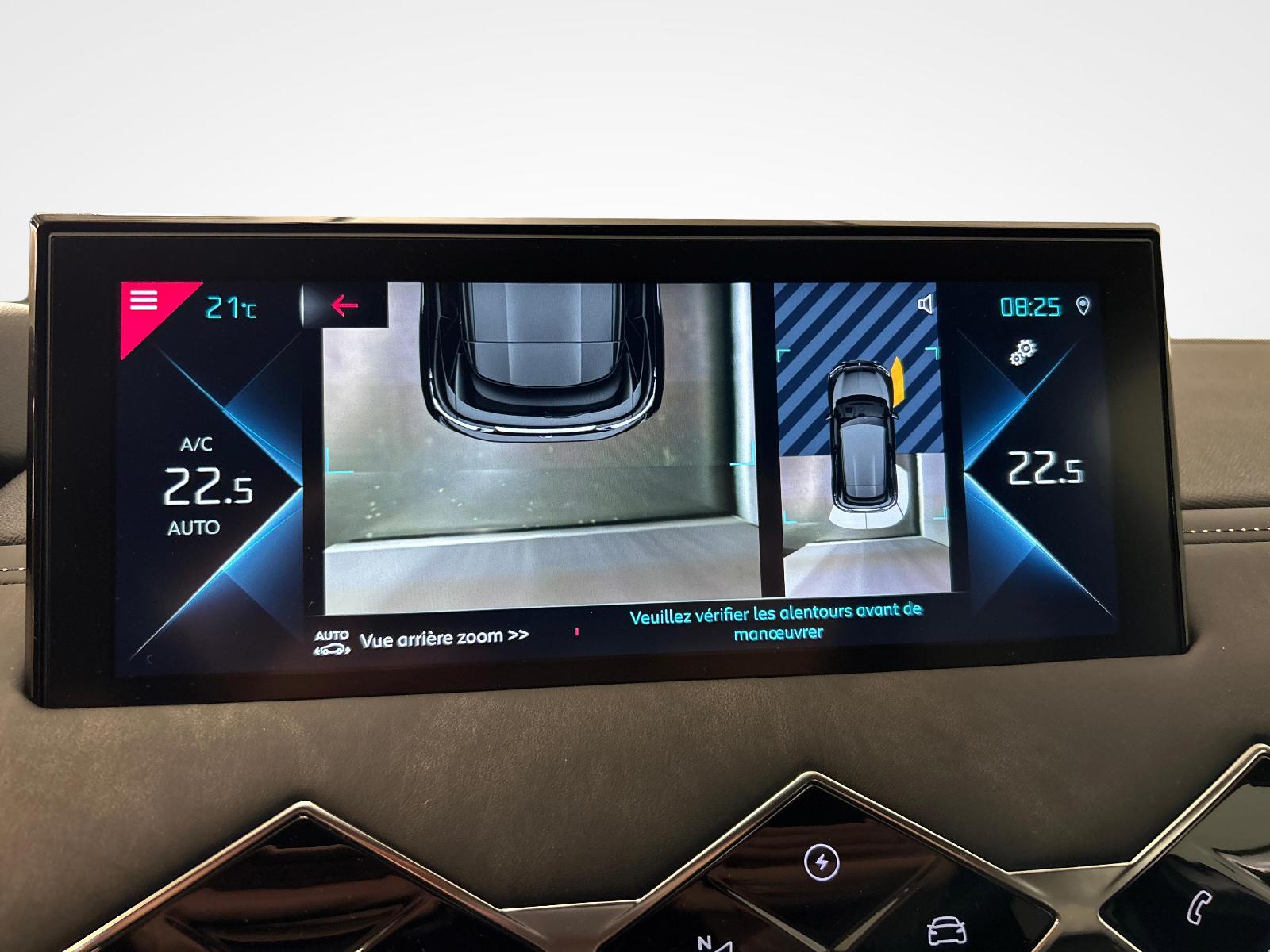DS AUTOMOBILES 3 Crossback E-Tense So Chic-image-9