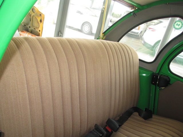 CITROEN 2CV6 Spécial (Club)-image-3