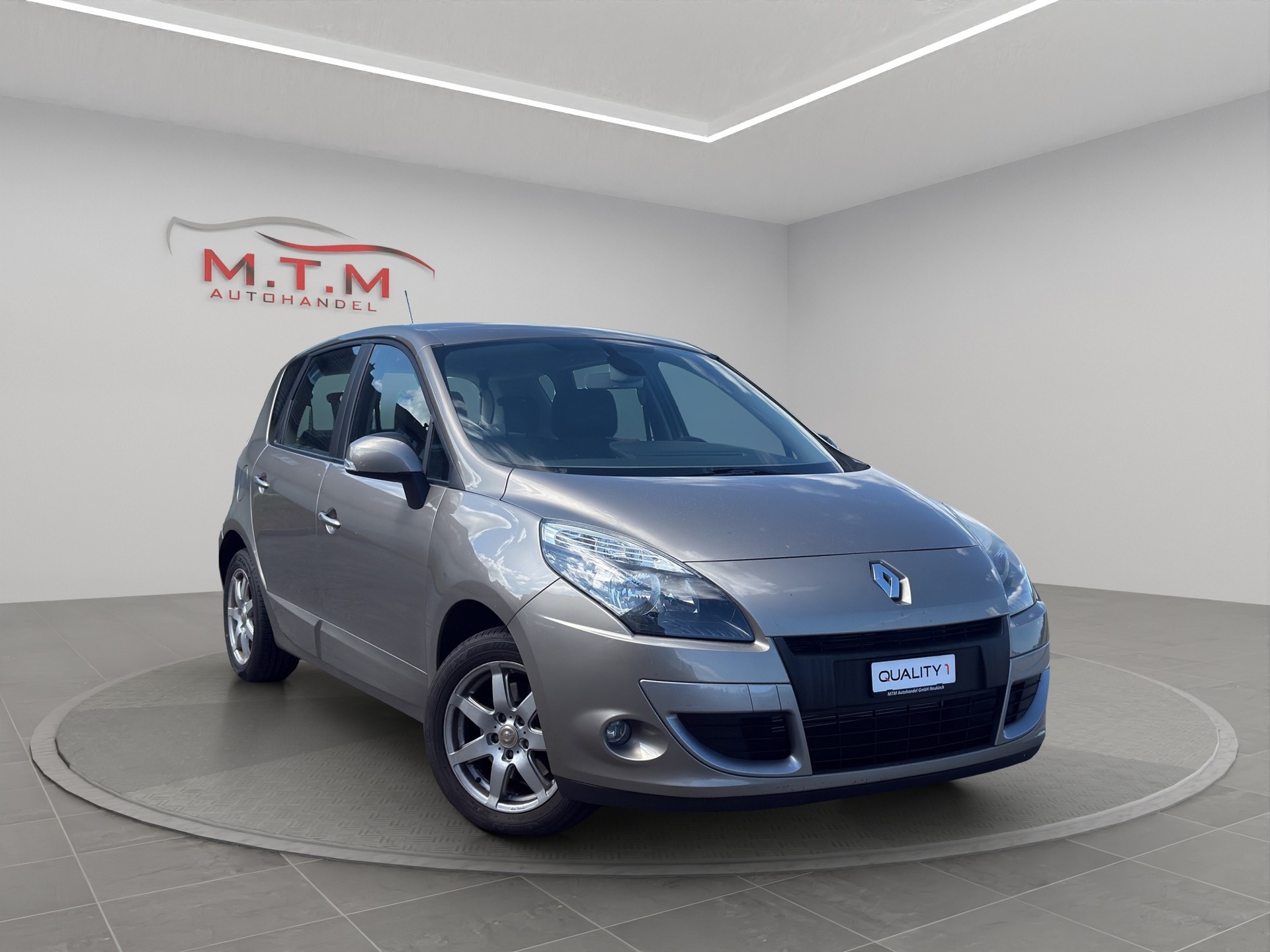 RENAULT Scénic 1.6 16V Expression-image-0