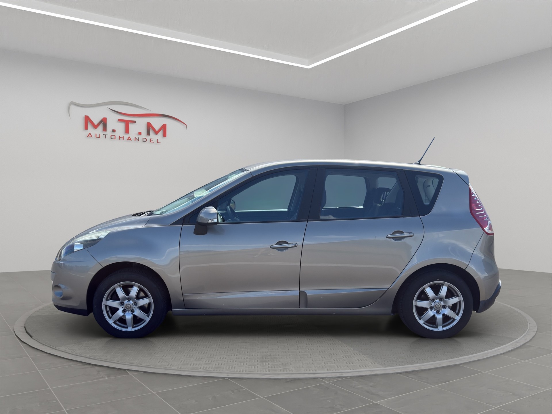 RENAULT Scénic 1.6 16V Expression-image-7