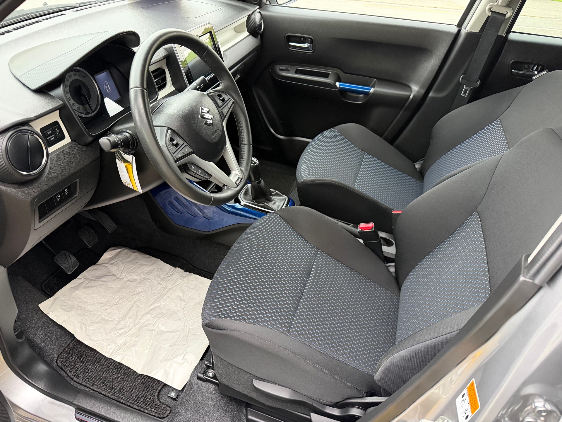 SUZUKI Ignis 1.2i Piz Sulai Top Hybrid 4x4-image-3