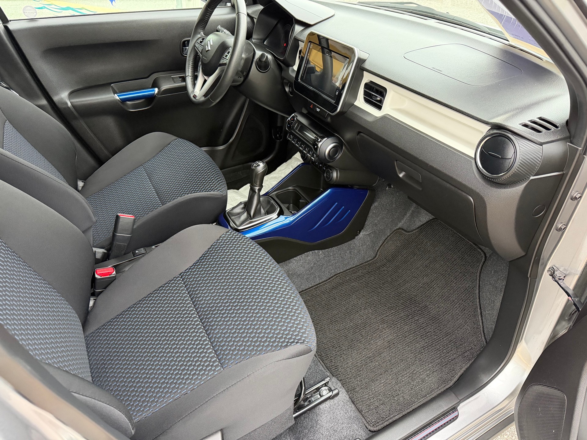SUZUKI Ignis 1.2i Piz Sulai Top Hybrid 4x4-image-10