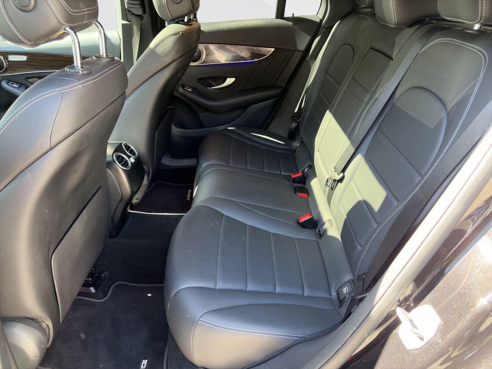 MERCEDES-BENZ GLC 220 d AMG Line 4m Coupé-image-18
