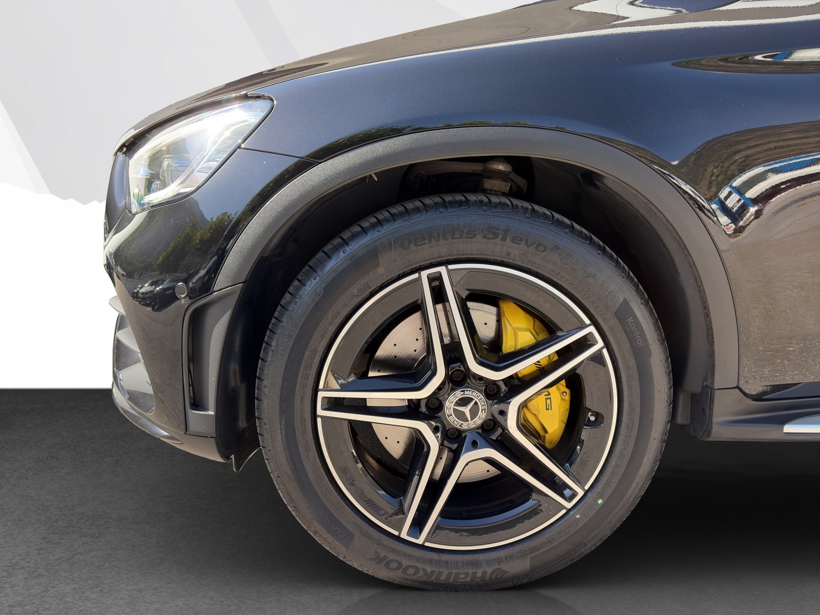 MERCEDES-BENZ GLC 220 d AMG Line 4m Coupé-image-21
