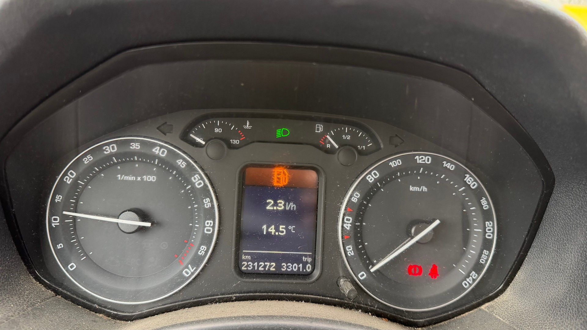 SKODA Octavia 2.0 FSI Adventure 4x4-image-6