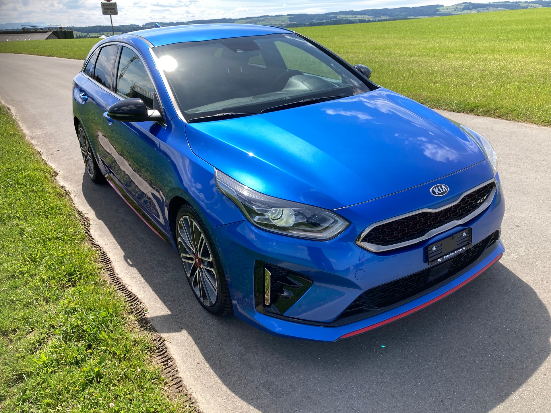 KIA ProCeed 1.6 T-GDi GT DCT-image-1