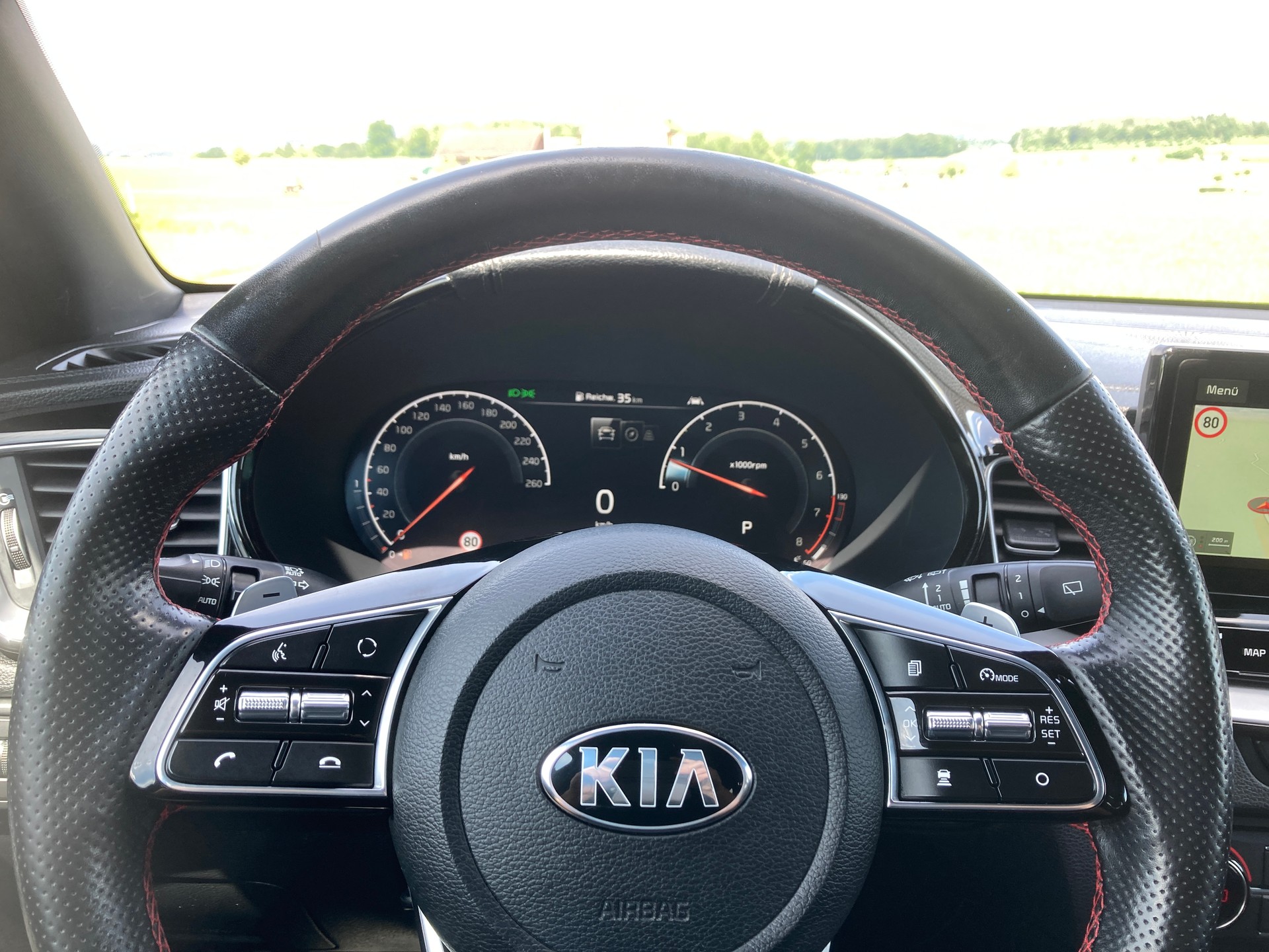 KIA ProCeed 1.6 T-GDi GT DCT-image-11