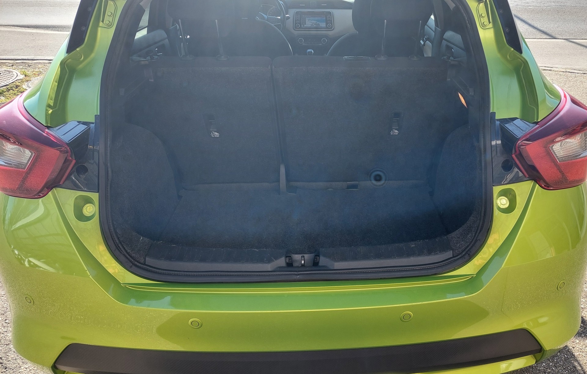 NISSAN Micra 0.9 IG-T n-connecta-image-15