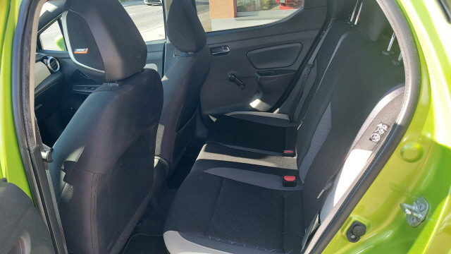 NISSAN Micra 0.9 IG-T n-connecta-image-14