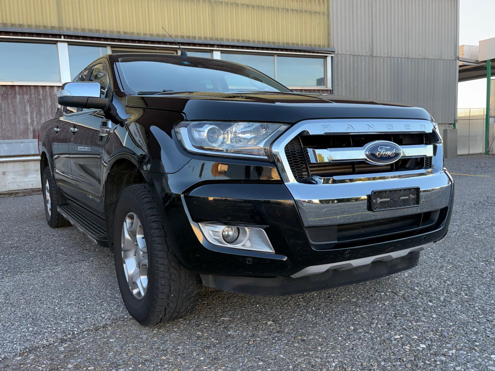 FORD Ranger LTD 3.2 TDCi 4x4-image-2