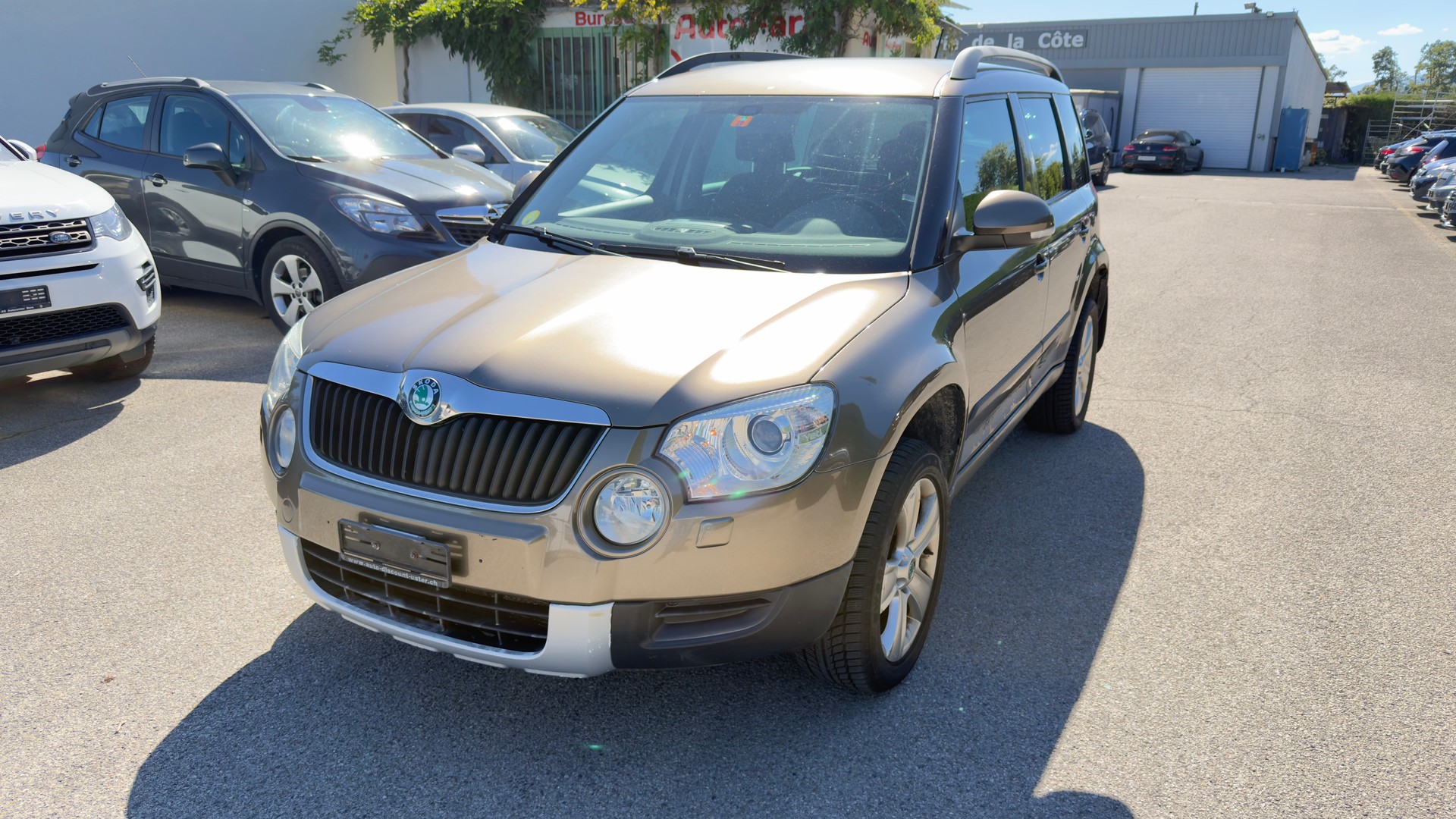 SKODA Yeti 2.0 TDI Experience 4x4-image-2