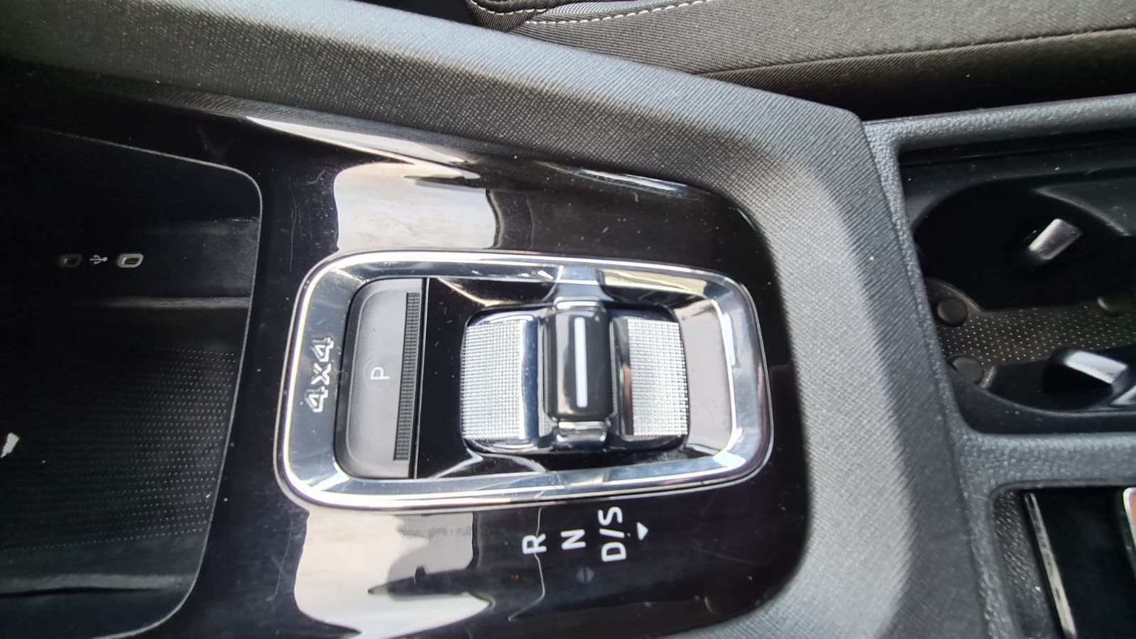 SKODA Octavia Combi 2.0 TSI Ambition DSG 4x4 ** Gr-Navi ** Sitzheizung ** Abstandsregelsysteme ** Anh-Kupplung ** Neues Modell 2023 **-image-13