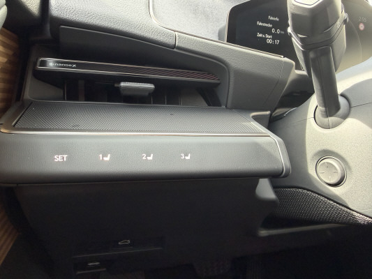LEXUS ES 350e Excellence-image-9