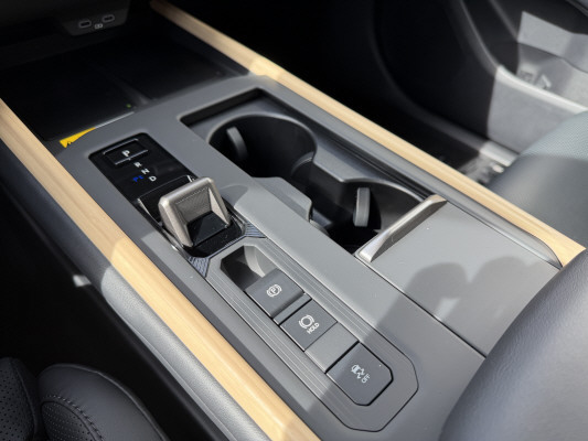 LEXUS ES 350e Excellence-image-11