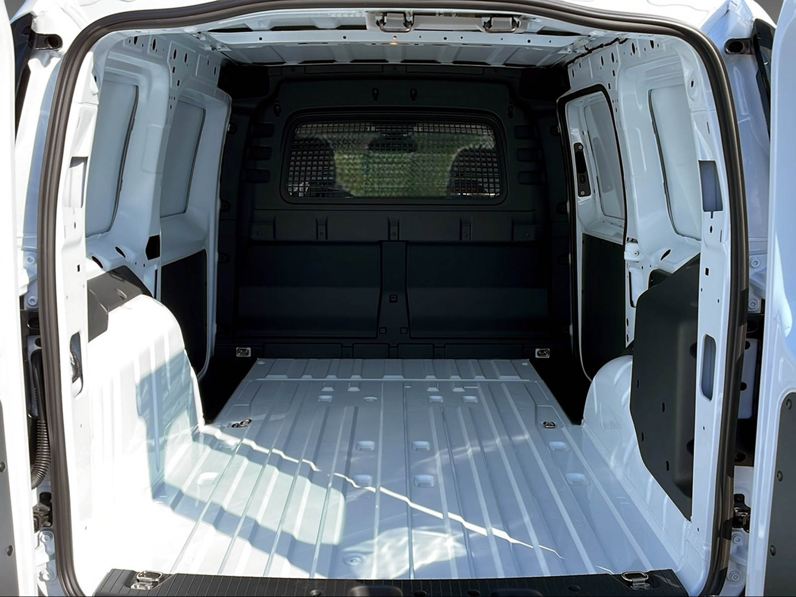 FORD Grand Transit Connect Kaw. 1.5 EcoBoost 150 Trend PHEV-image-8