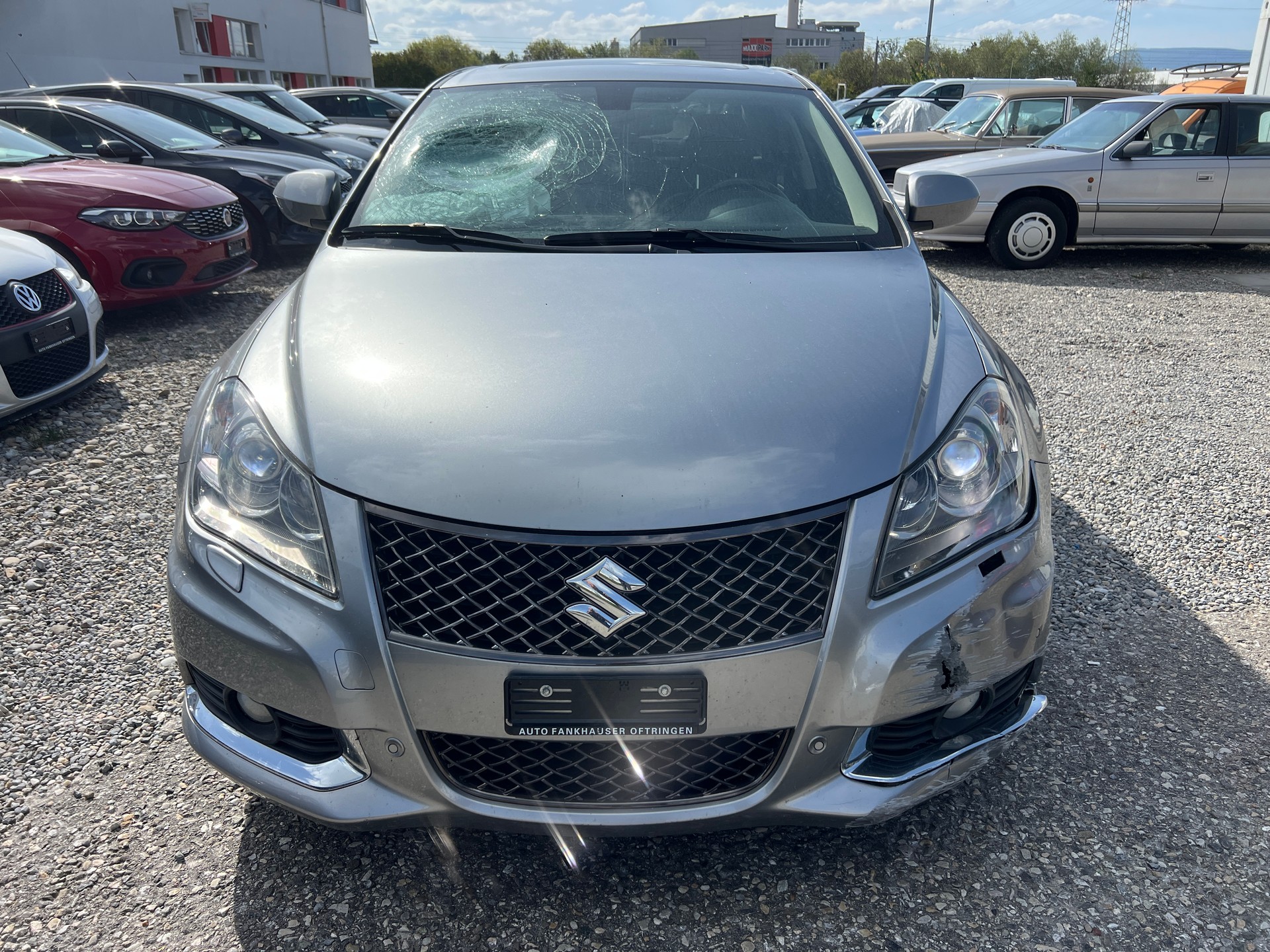 SUZUKI Kizashi 2.4 GL Top Indigo 4WD CVT-image-1