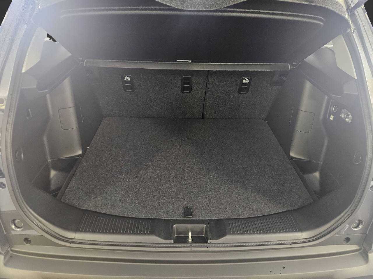 SUZUKI S-Cross 1.4 T Piz Sulai Hybrid 4x4-image-7