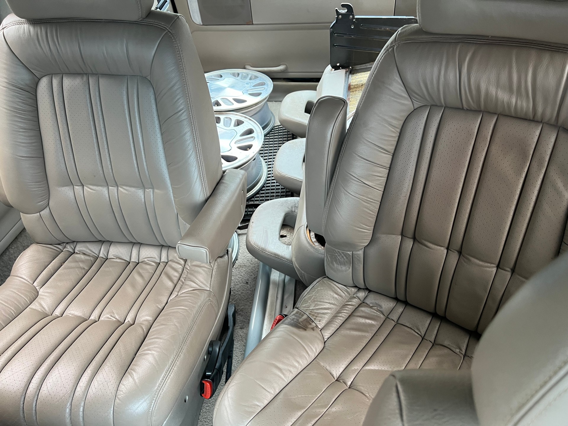 CHRYSLER Voyager LE 3.3 AWD-image-15