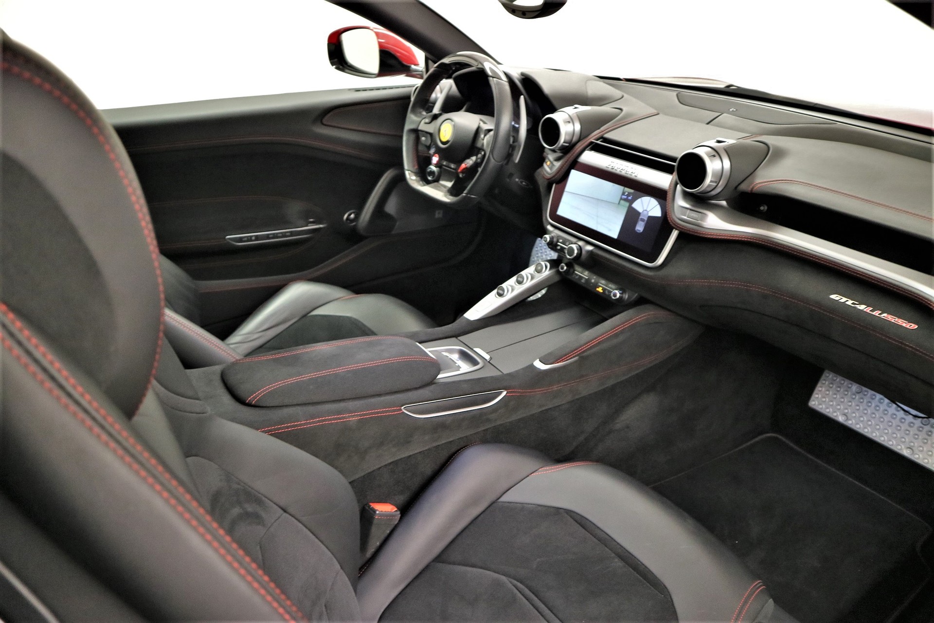 FERRARI GTC 4 Lusso-image-5