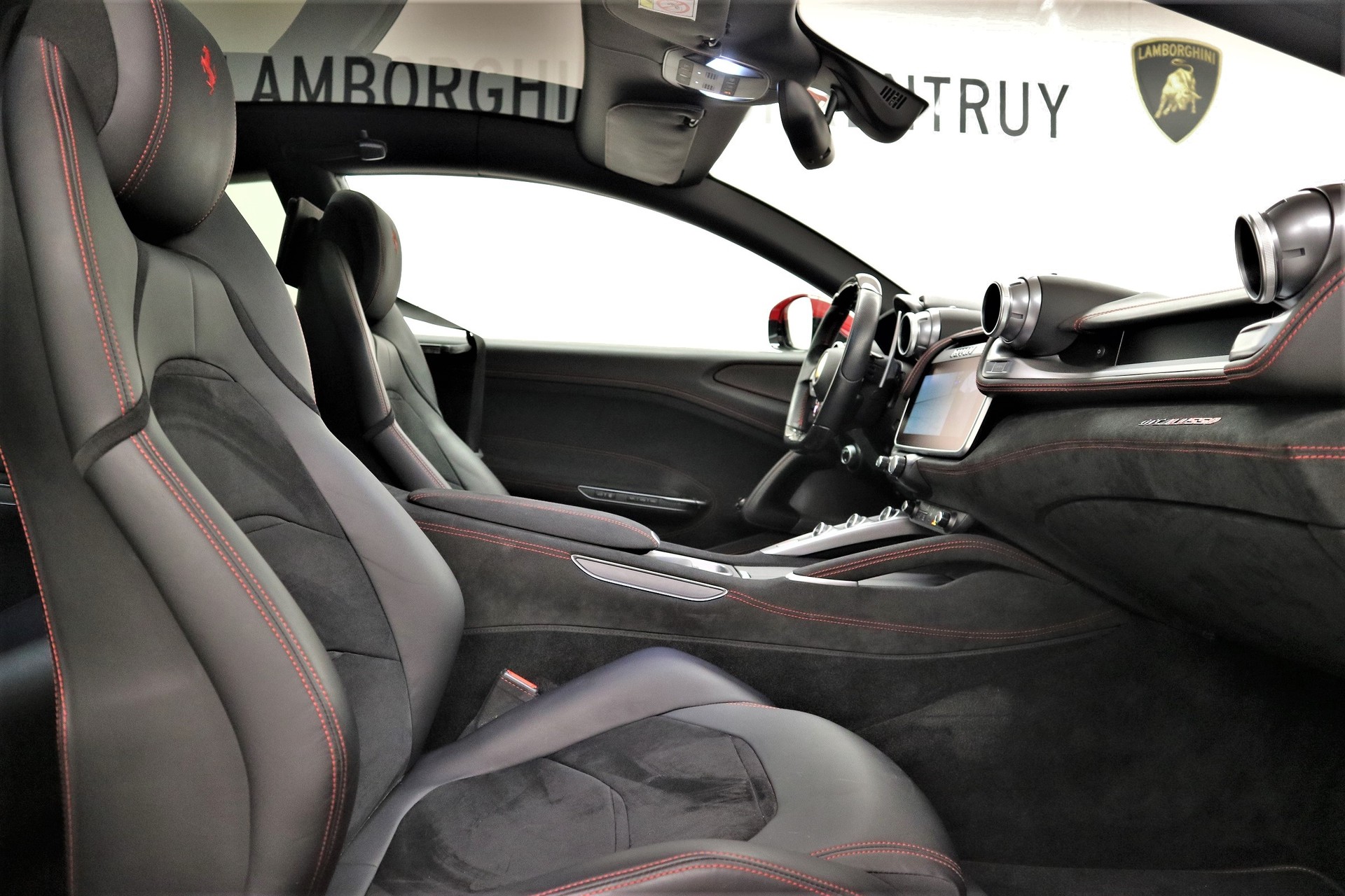 FERRARI GTC 4 Lusso-image-6