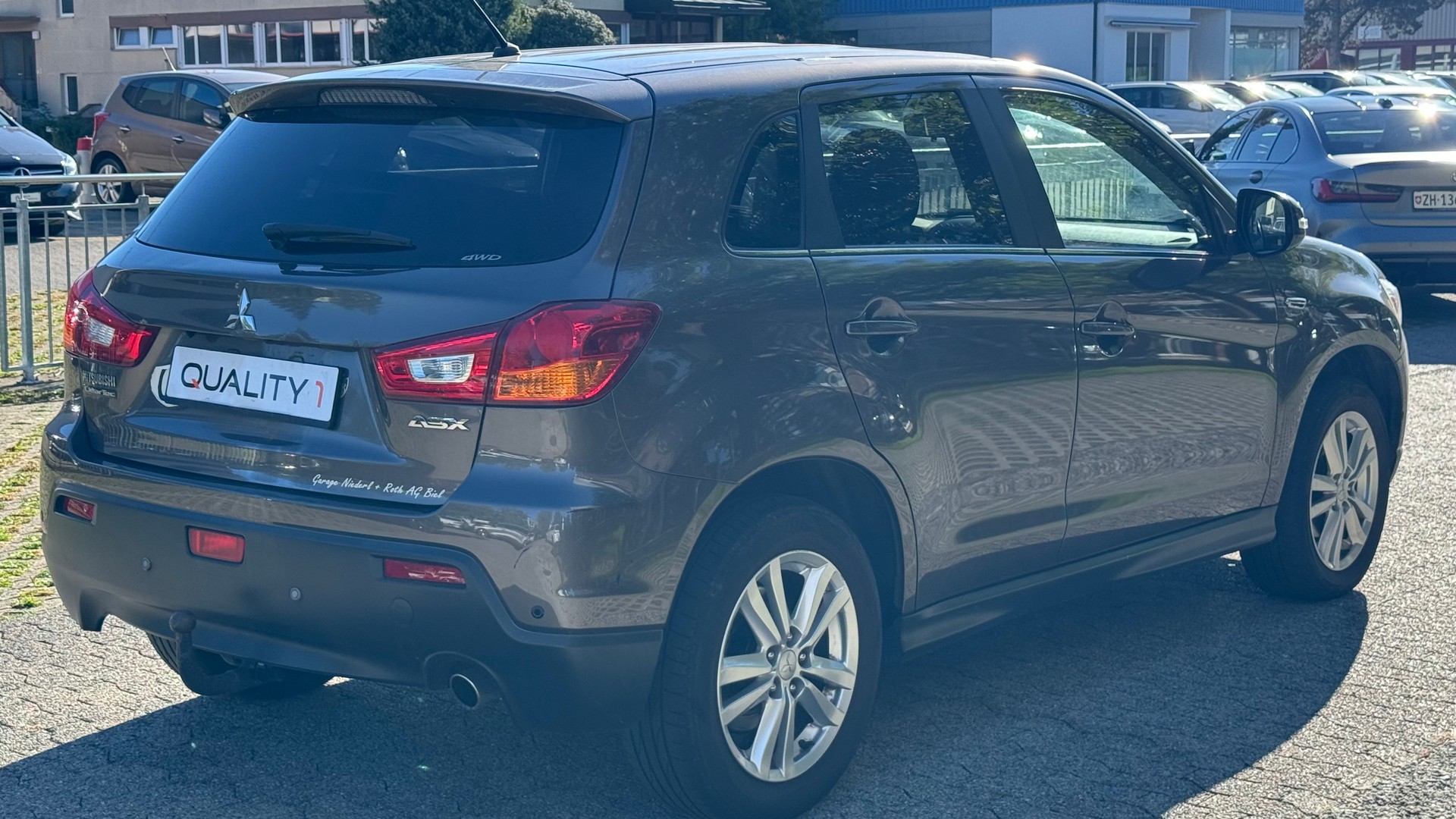MITSUBISHI ASX 1.8 DID Navigator 4WD-image-3