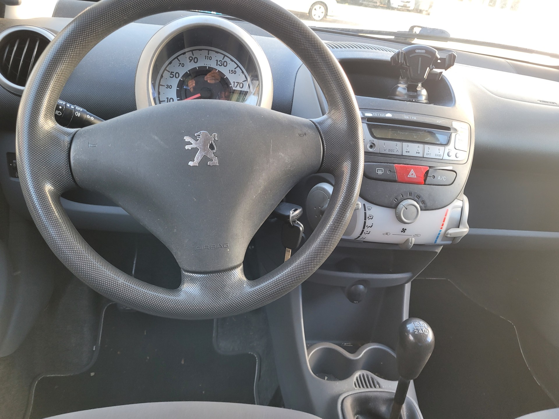 PEUGEOT 107 1.0 City Move-image-14