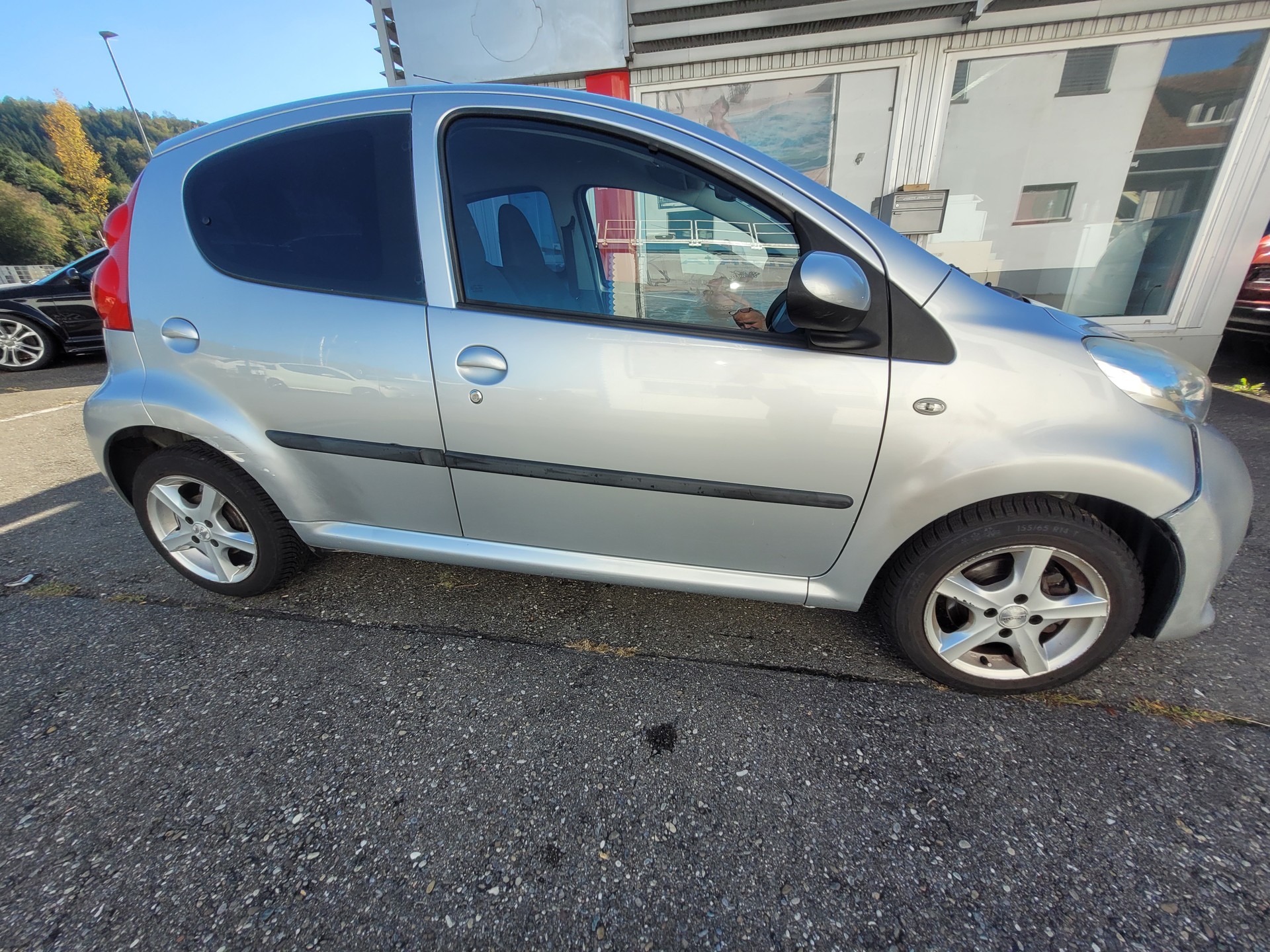 PEUGEOT 107 1.0 City Move-image-9