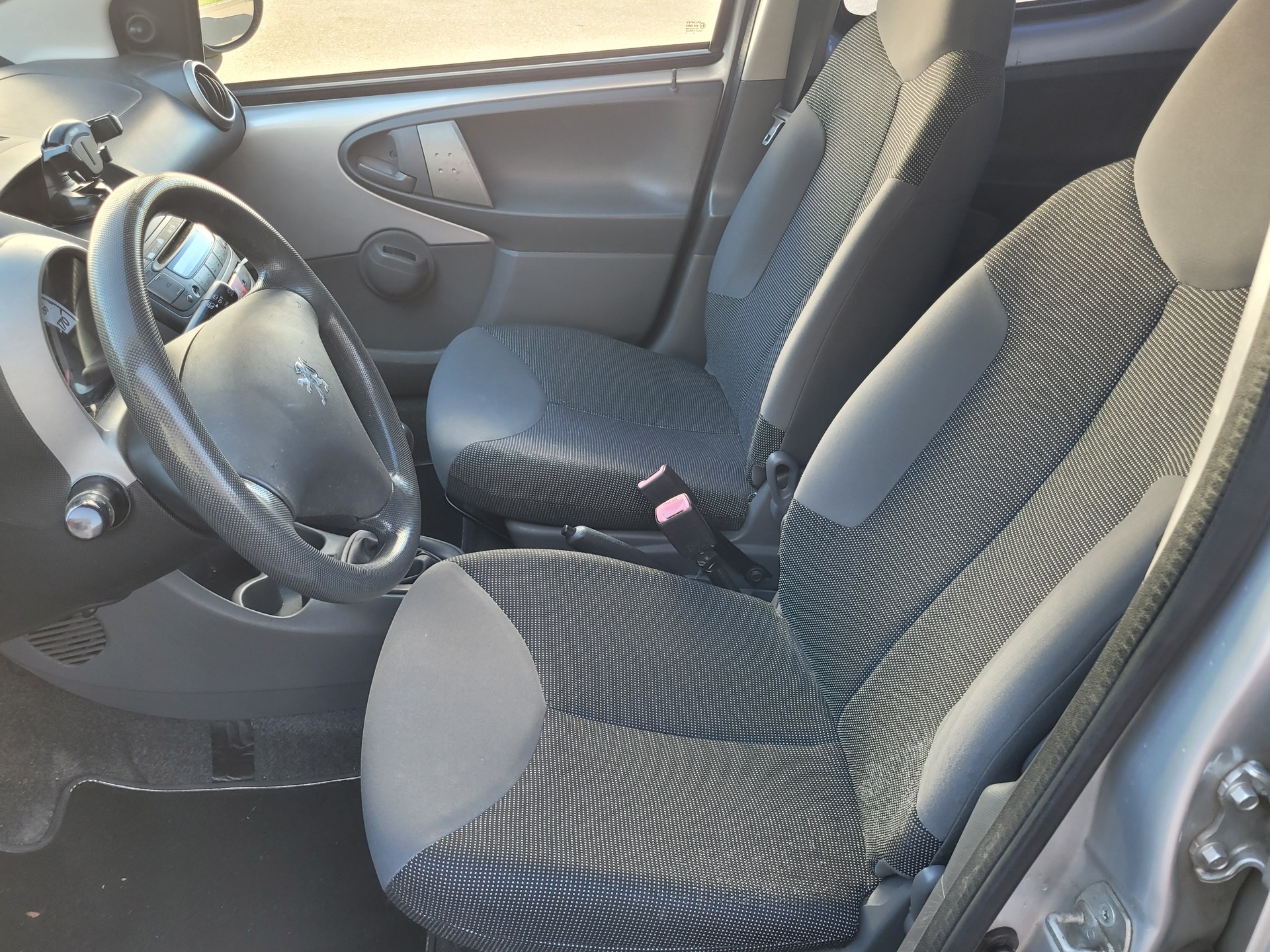 PEUGEOT 107 1.0 City Move-image-12