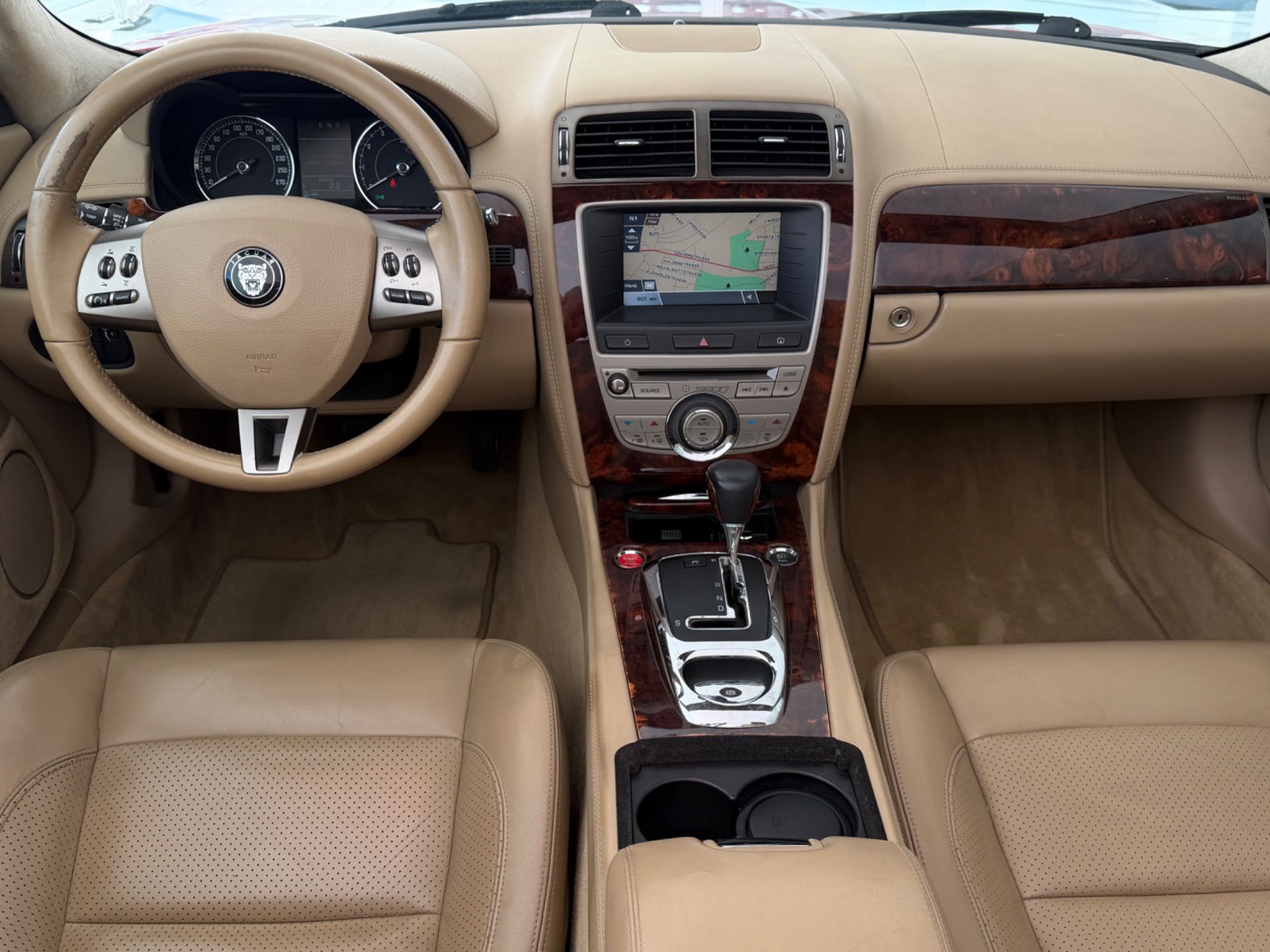 JAGUAR XK 4.2 V8 Automatic **TOP Zustand**-image-12