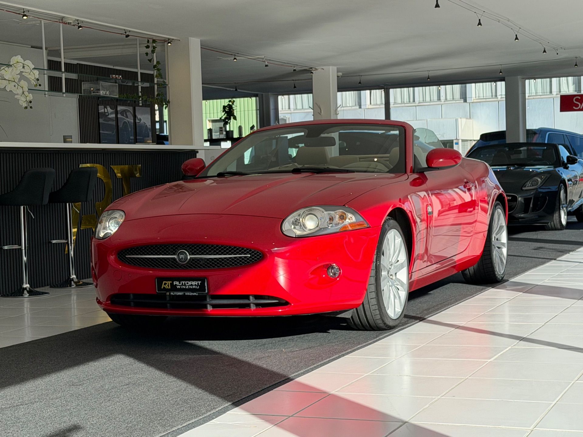 JAGUAR XK 4.2 V8 Automatic **TOP Zustand**-image-0