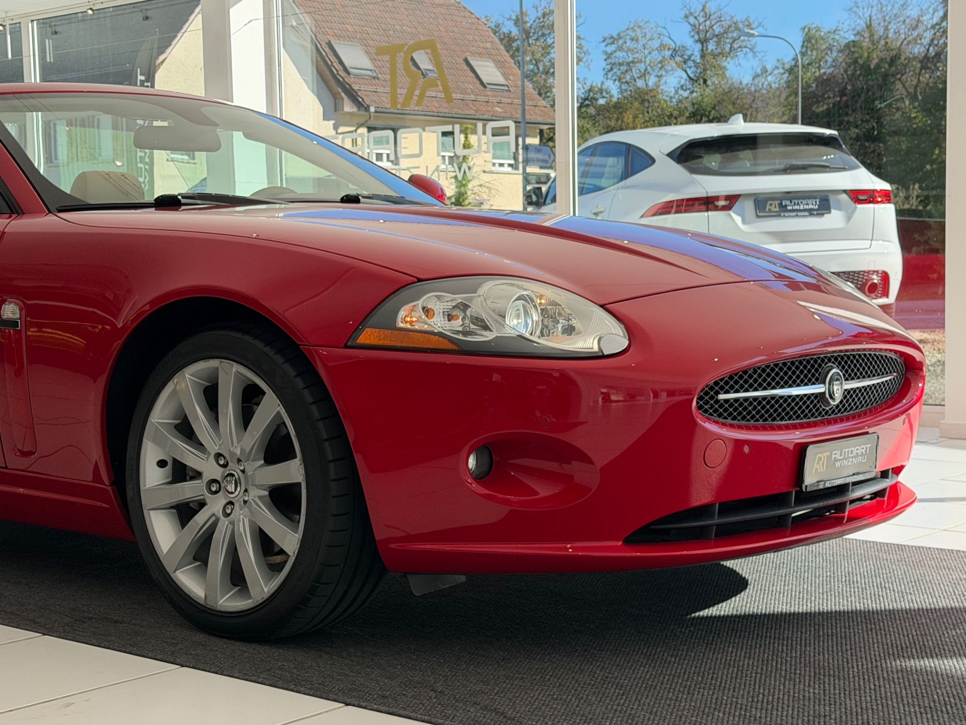 JAGUAR XK 4.2 V8 Automatic **TOP Zustand**-image-3