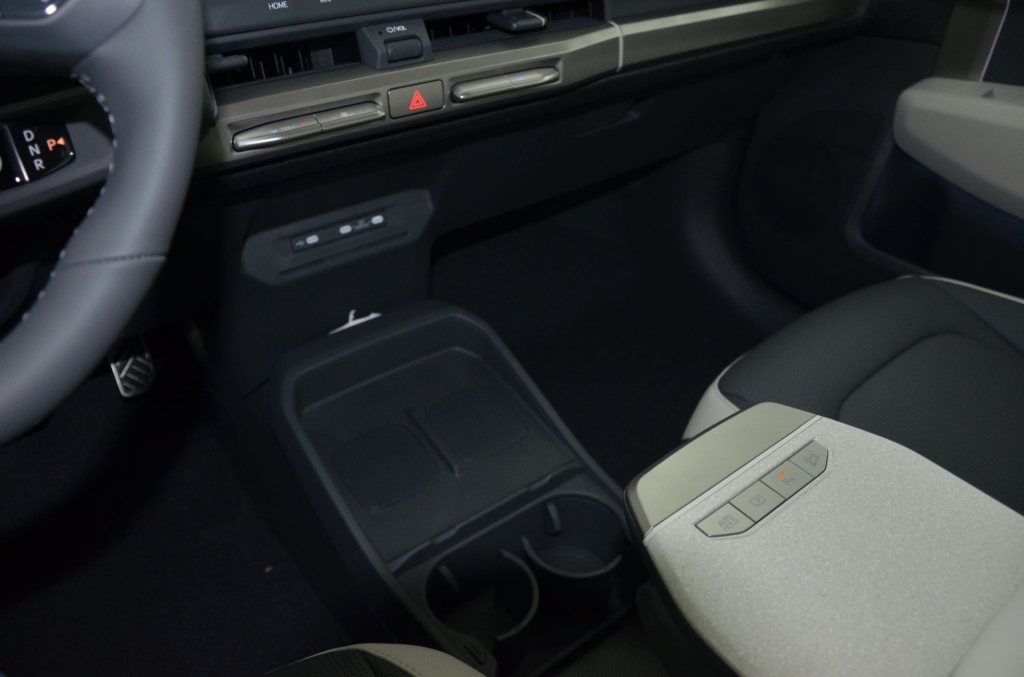 KIA EV3 81,4 kWh GT-Line 4x4-image-24