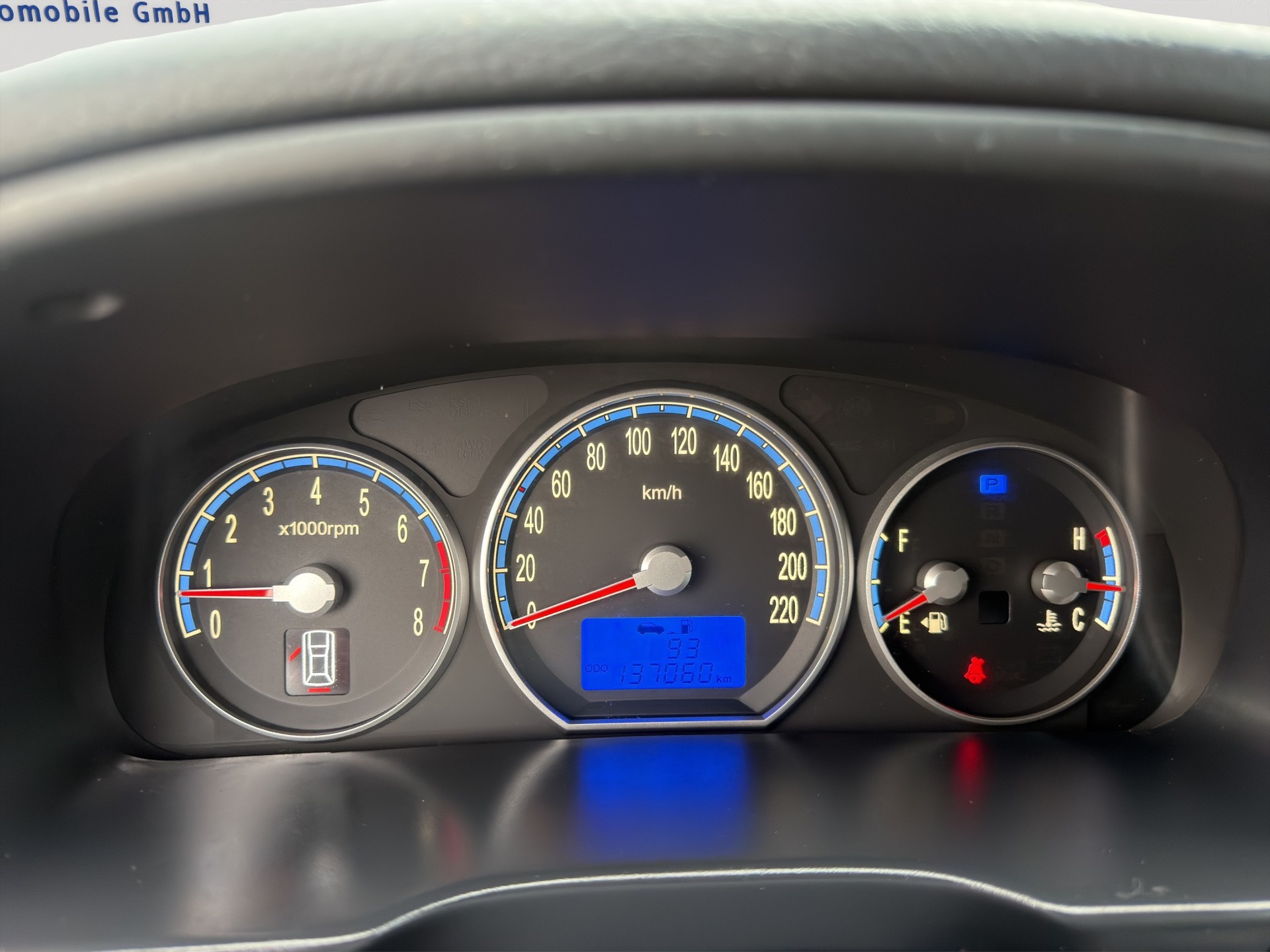 HYUNDAI Santa Fe 2.7 V6 Premium 4WD-image-10