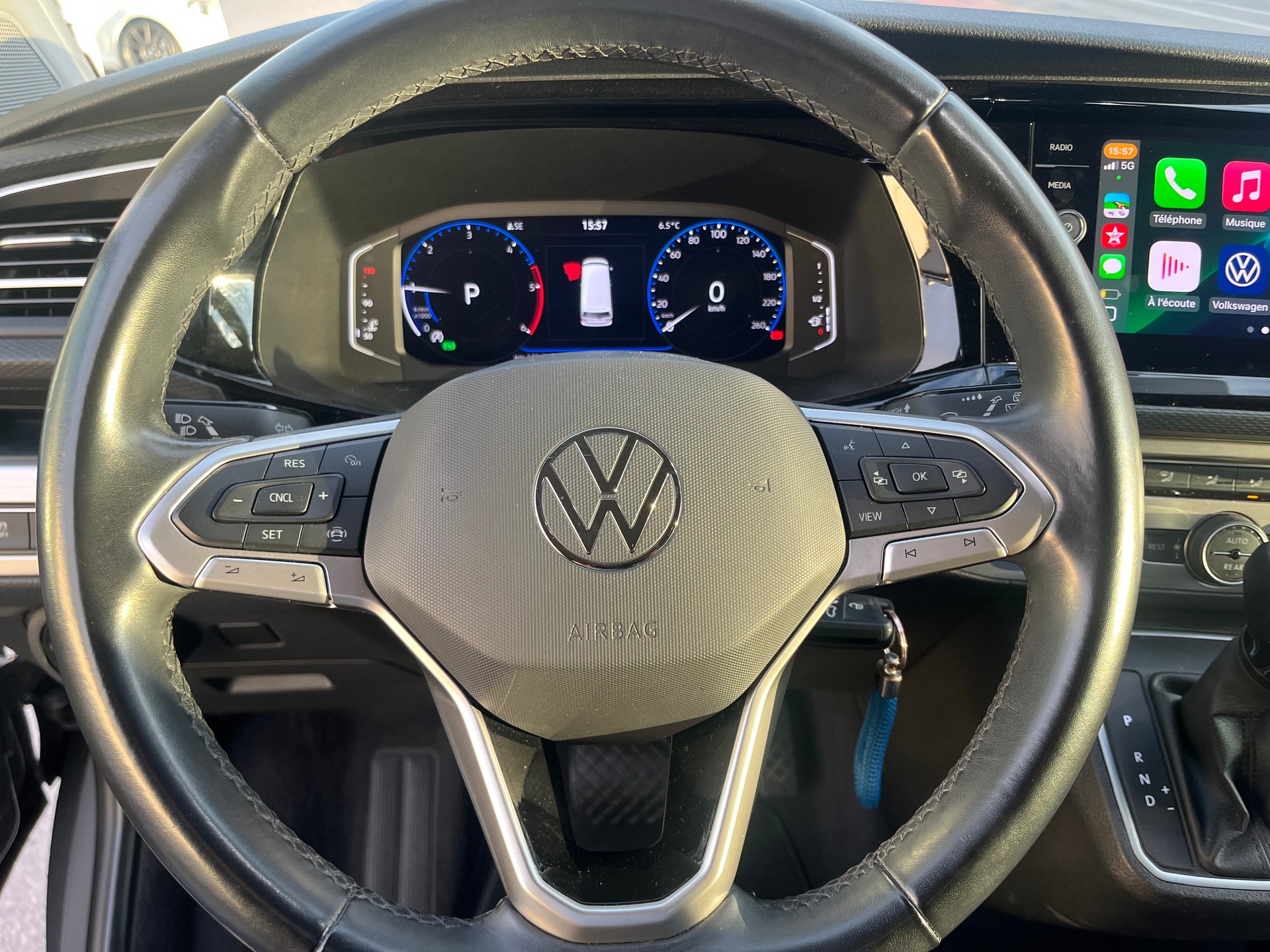 VW T6.1 Multivan 2.0 TDI Liberty Edition 4Motion DSG-image-10