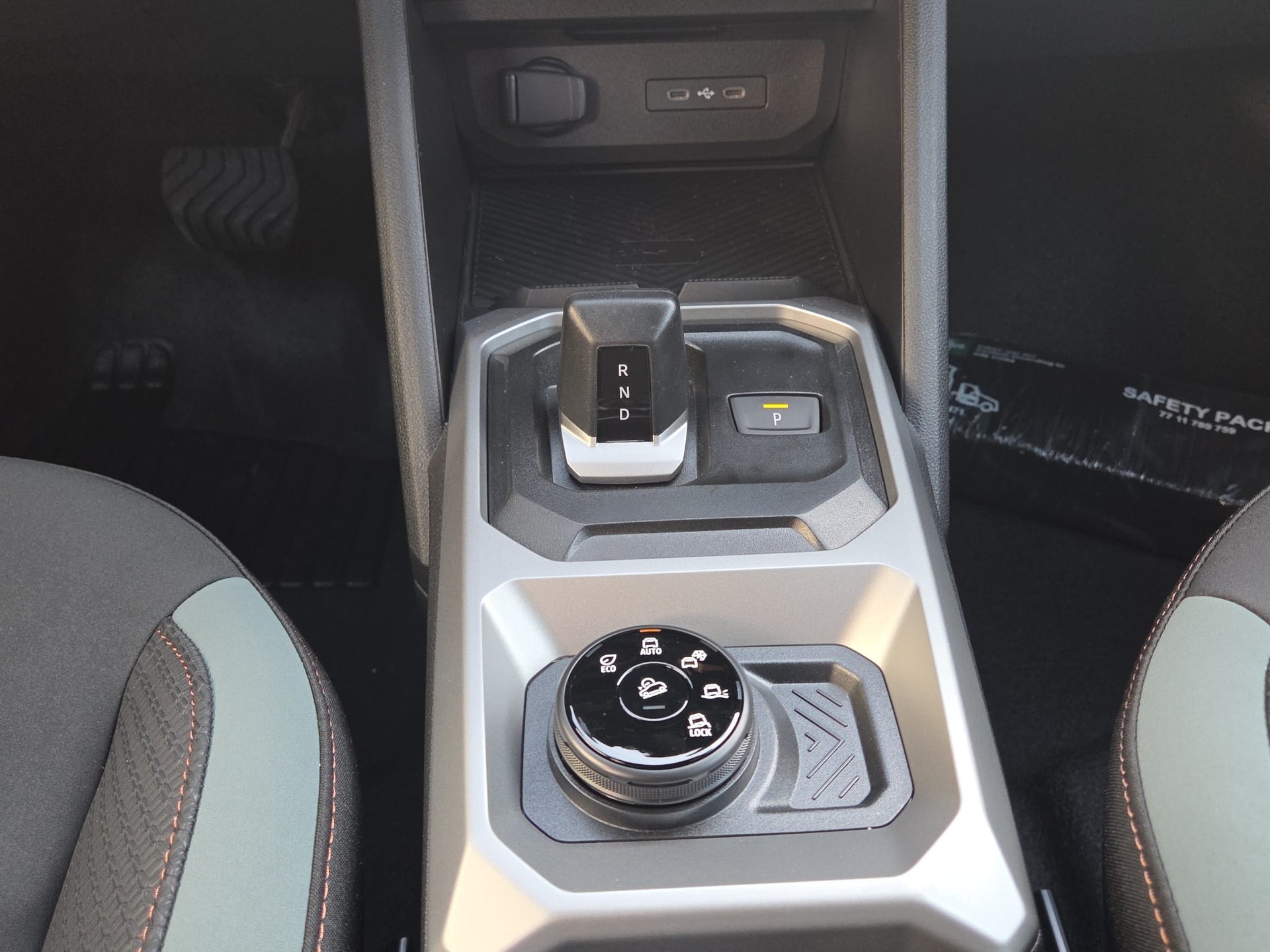 DACIA Duster TCe Hybrid 150 48V Extreme 4x4-image-10