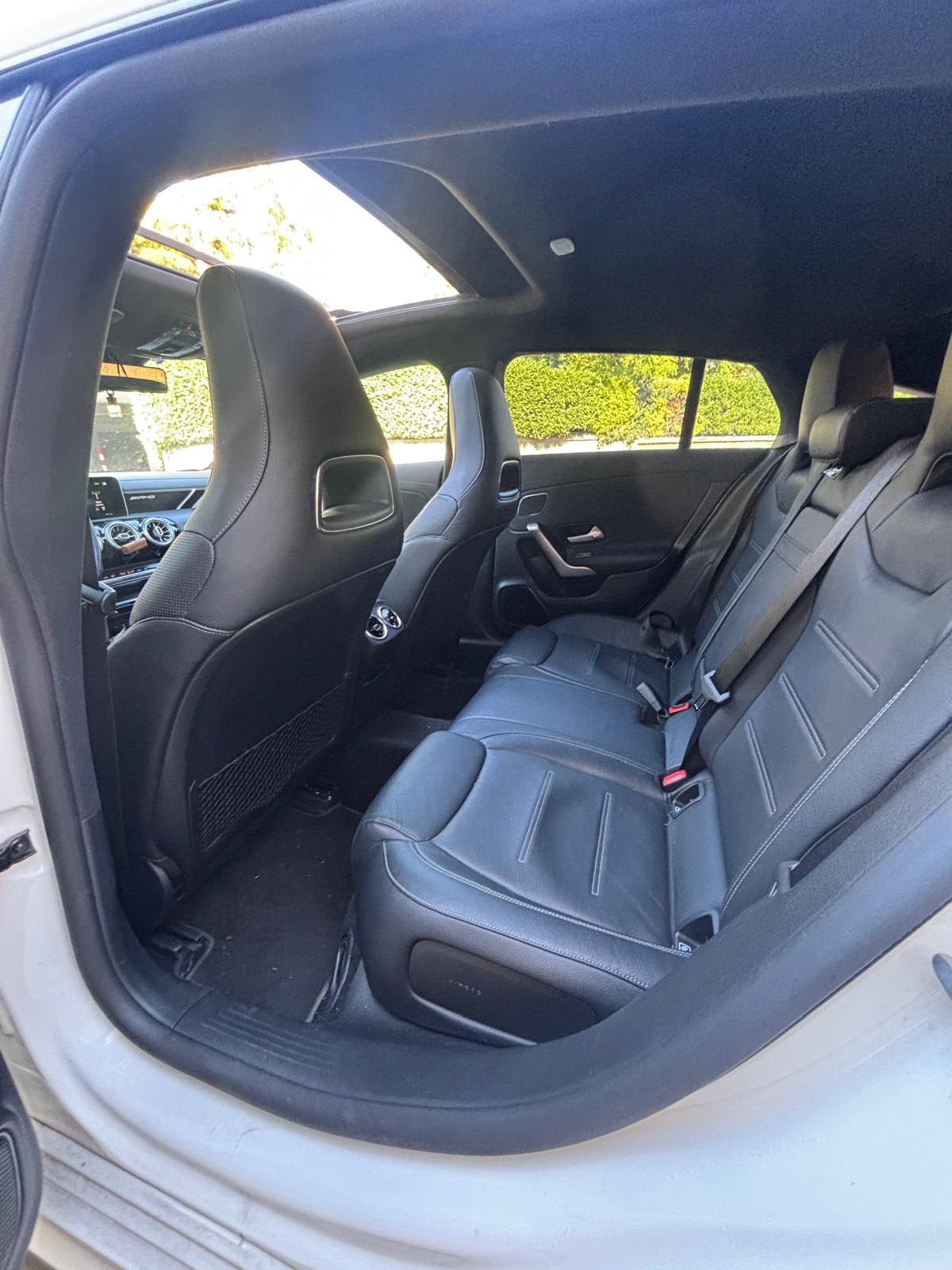 MERCEDES-BENZ CLA Shooting Brake 35 AMG 4Matic 7G-DCT-image-2